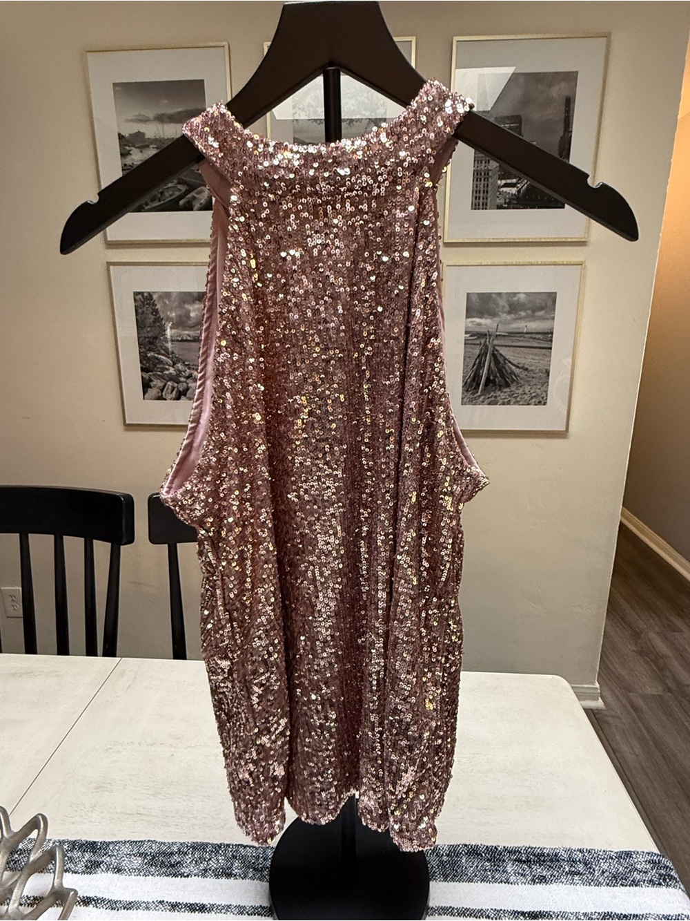 Cable & Gauge Pink Sequin Top